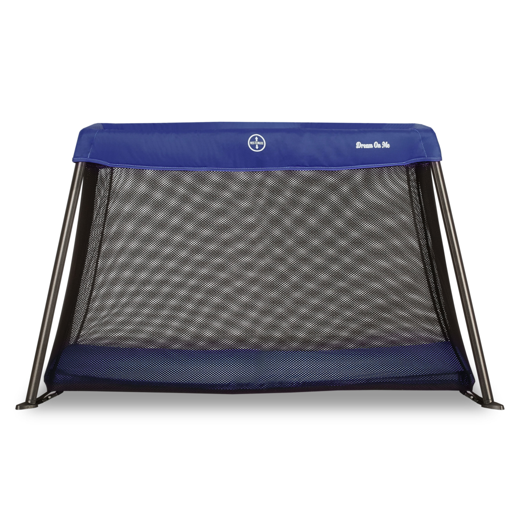 Travel Light Playard Dream On Me