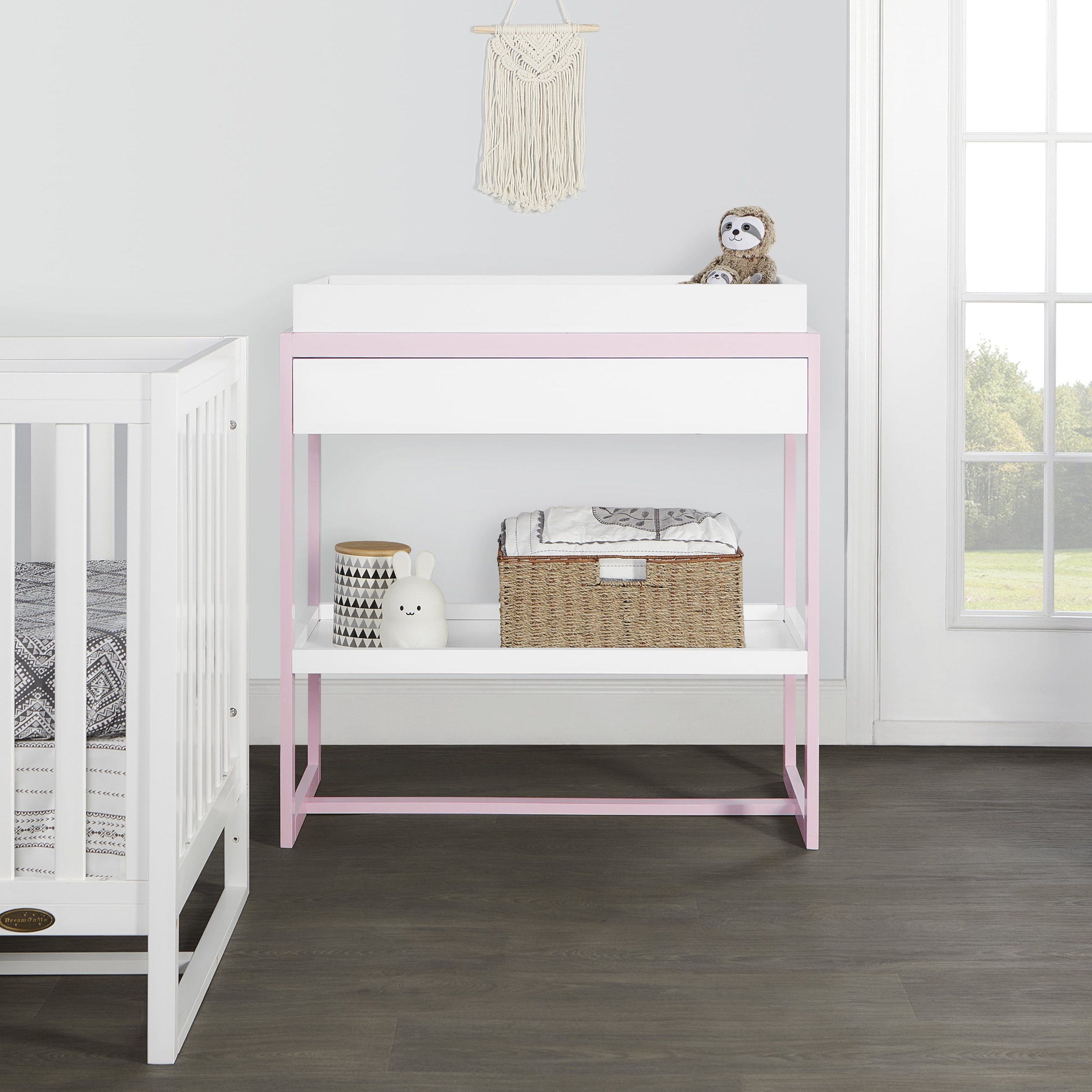 605X_BP_RmScene_01 605X_BP_RmScene_01