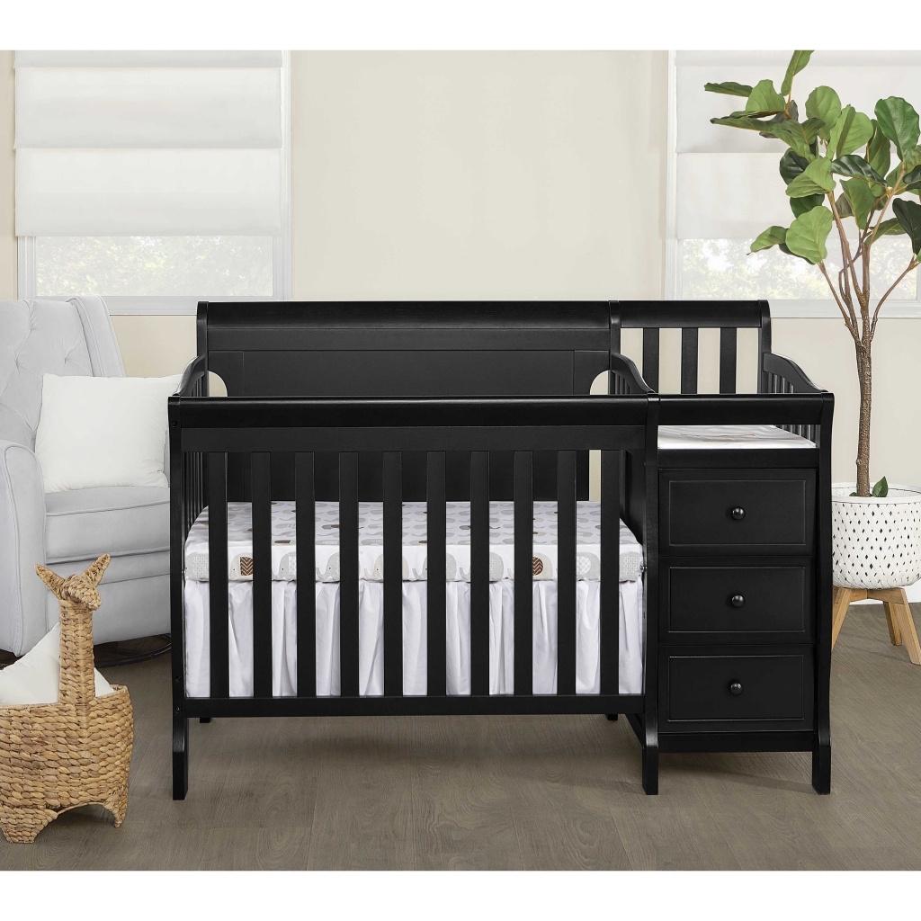 Jayden 4 in 1 Full Panel Mini Convertible Crib and Changer Dream On Me