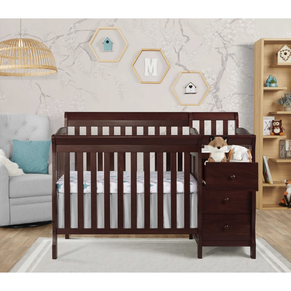 629_E_Crib_Rmscene_a_crop