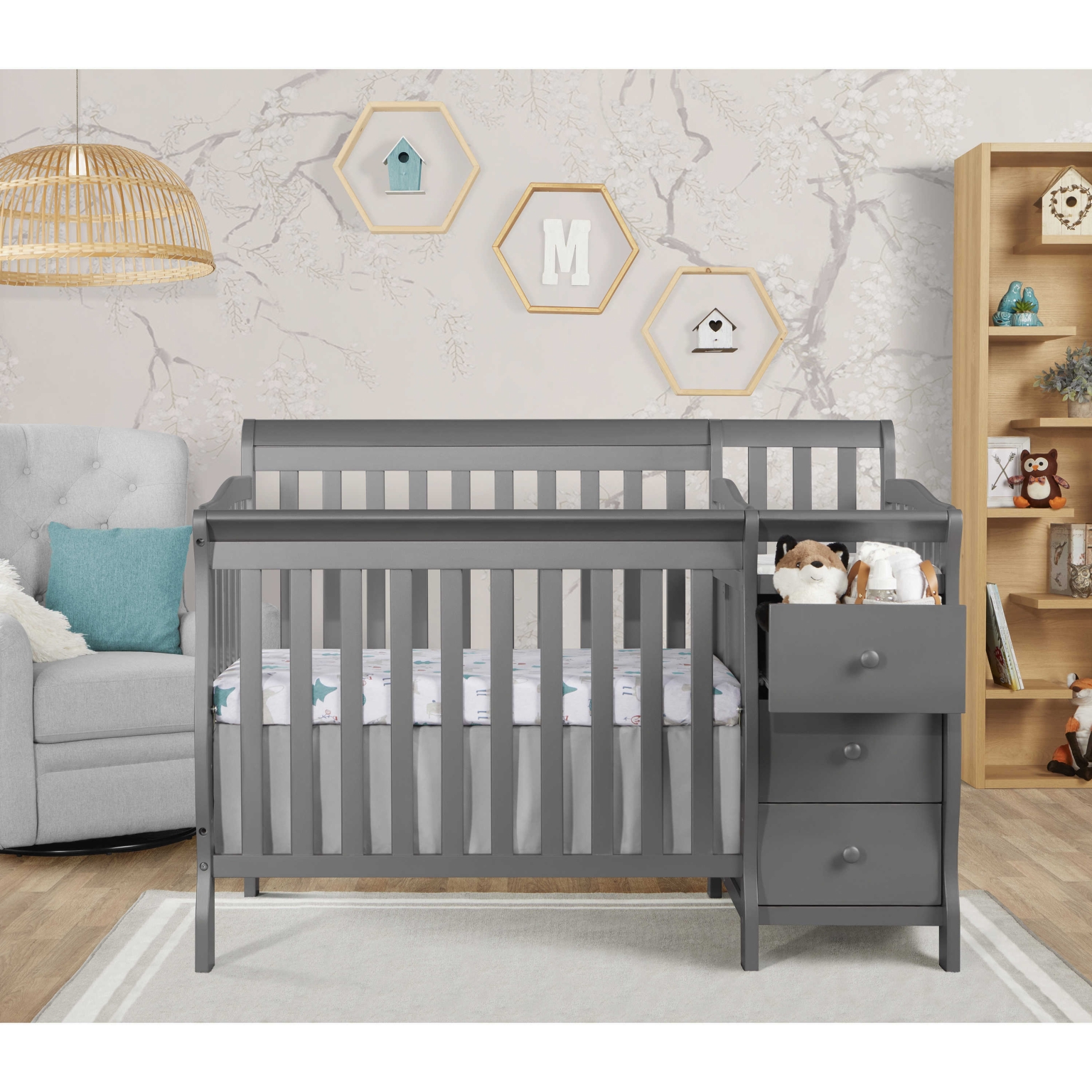 Jayden 4 in 1 Mini Convertible Crib and Changer Dream On Me