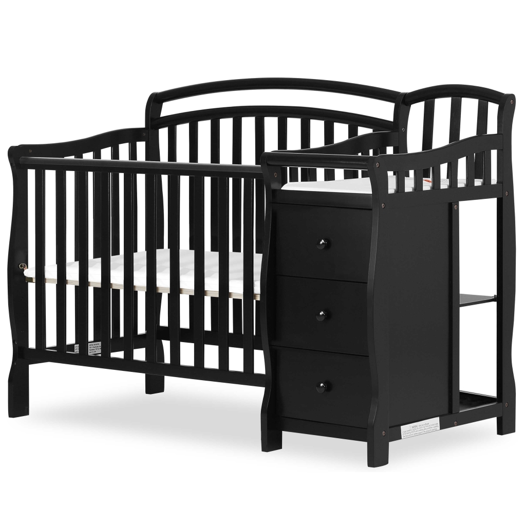 Bellport 4 in 1 Convertible Mini Crib Dream On Me